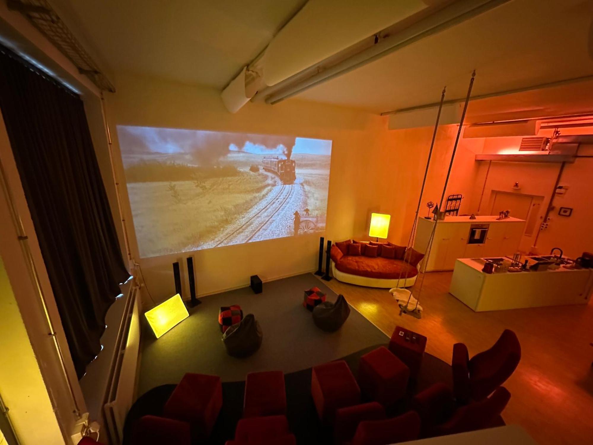 Loft With Home Cinema Triesenberg Exterior photo